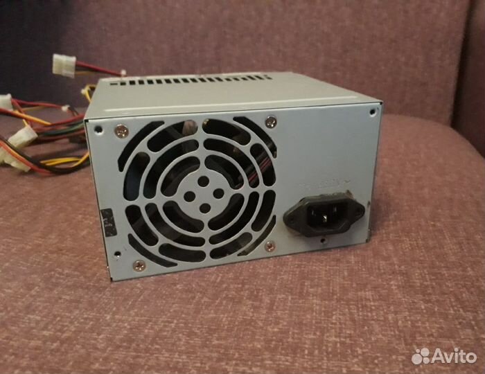Блок питания FSP 300W