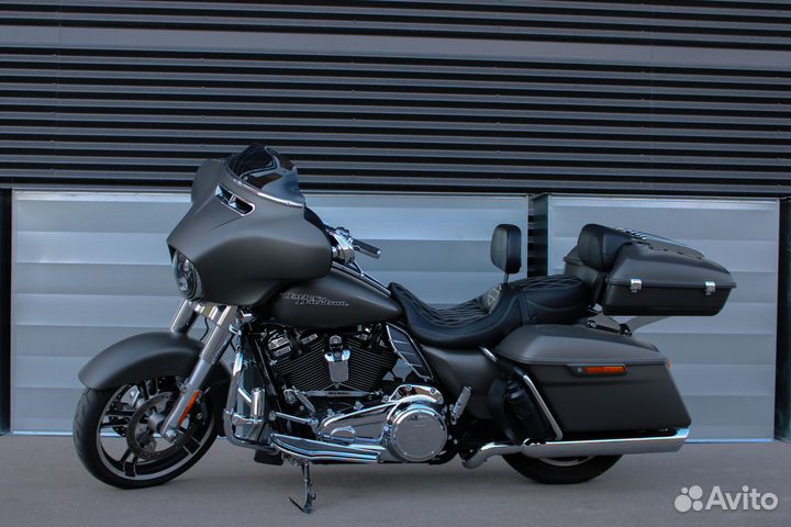 Harley-Davidson Street Glide Special