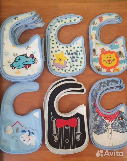 Слюнявчики нагрудники новые