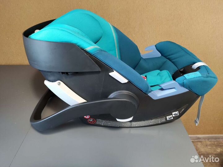 Автокресло-переноска Cybex aton 5 + база isofix в