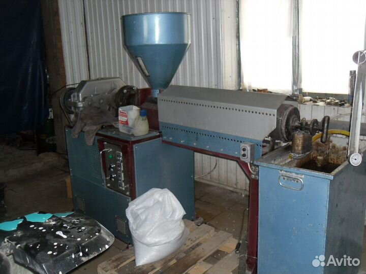 Оборудование производства сеновязального шпагата