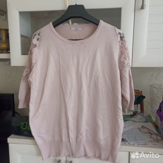 Кофточки женские 48 50