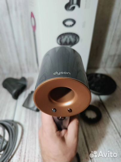 Фен dyson supersonic