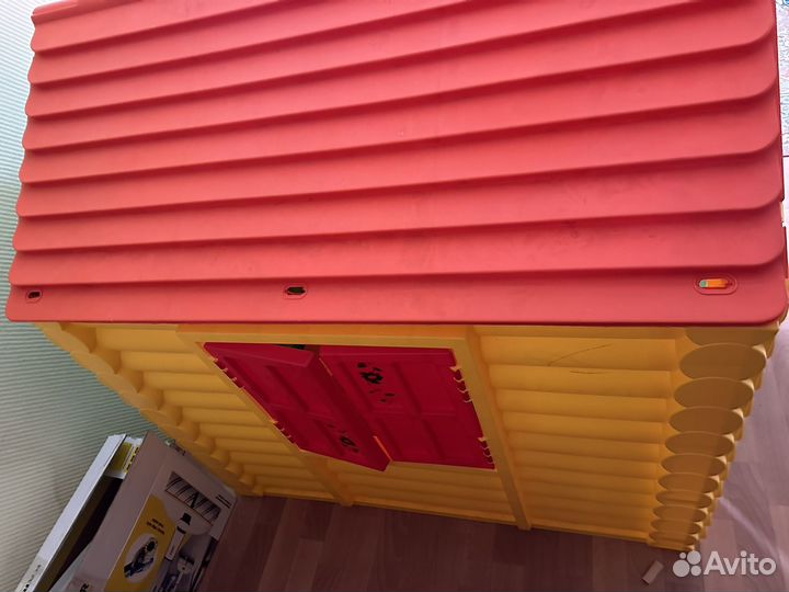 Детский игровой пластиковый домик