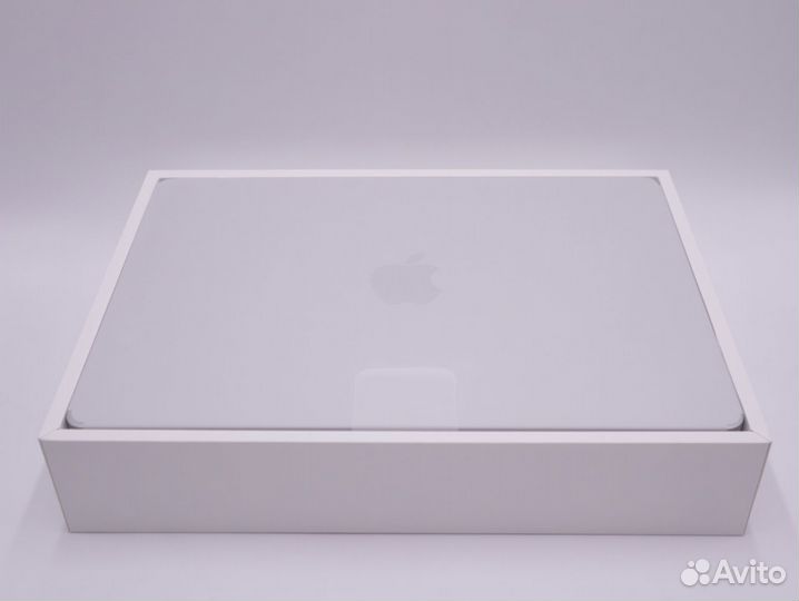 MacBook Air 13 m3 8gb 256gb