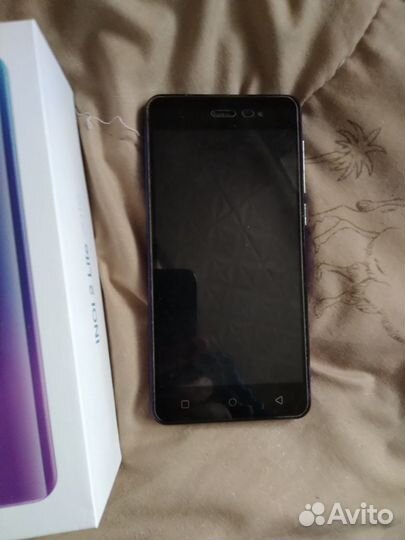 Телефон Inoi 2 Lite