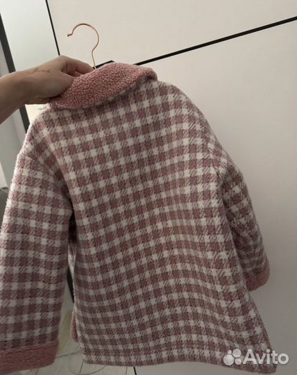 Пальто 116 - 122 девочке теплое