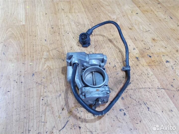 Заслонка дроссельная электрическая mercedes-benz