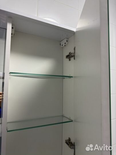 Зеркало шкафчик в ванную