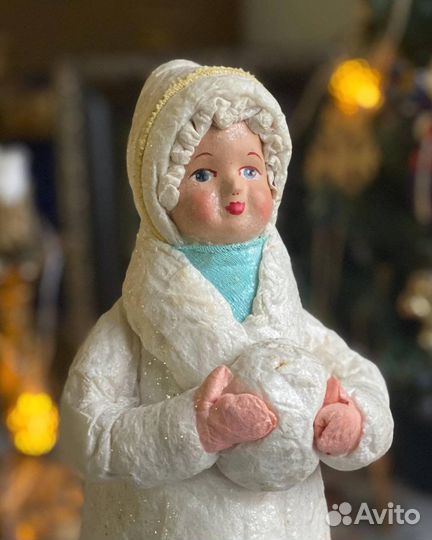 Снегурочка со снежком и Дед Мороз Ярославль 60-х