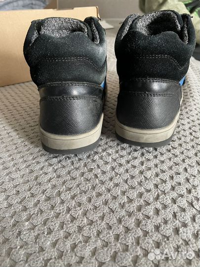 Ботинки демисезонные для мальчика 29