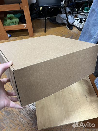 Картонные коробки самосборные