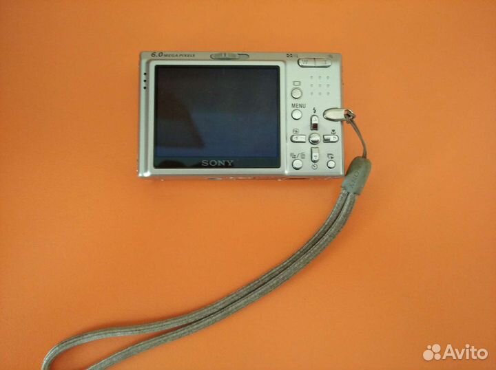 Sony Cyber-shot 6.0 mega pixels Carl Zeiss