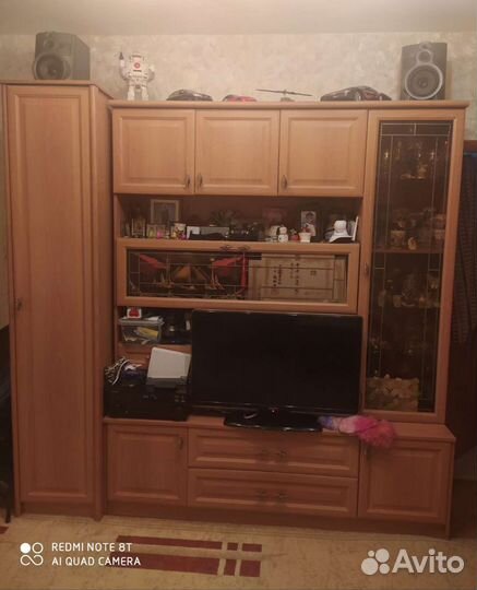 Стенка в гостиную