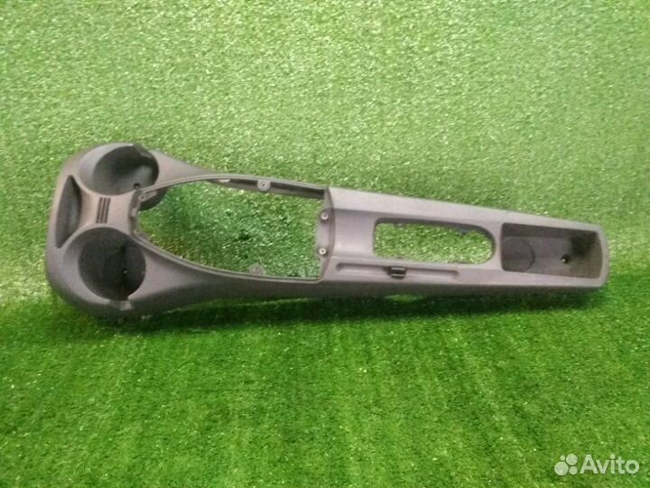 Подлокотник центральная консоль Ford Focus DFW