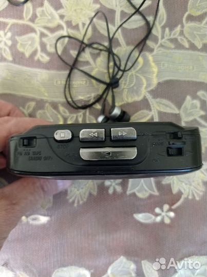 Кассетный плеер sony walkman