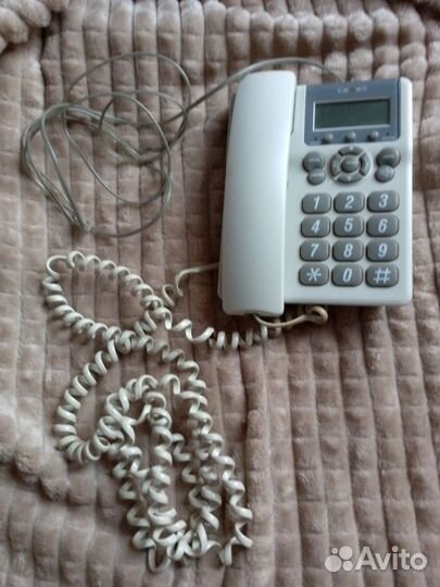 Телефон с определителем номера