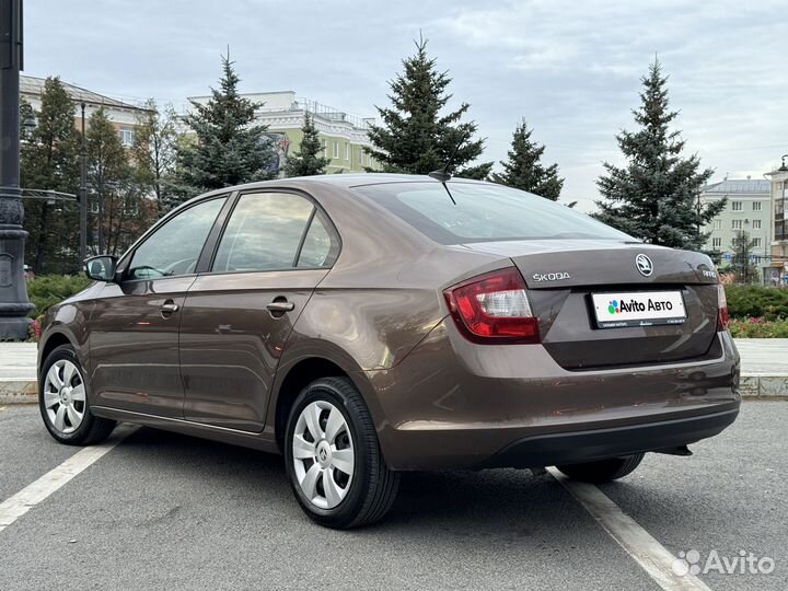 Skoda Rapid 1.6 AT, 2018, 73 500 км