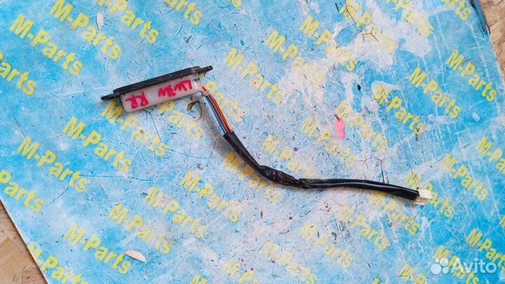 Контактная группа двери задняя правая Mazda Mpv