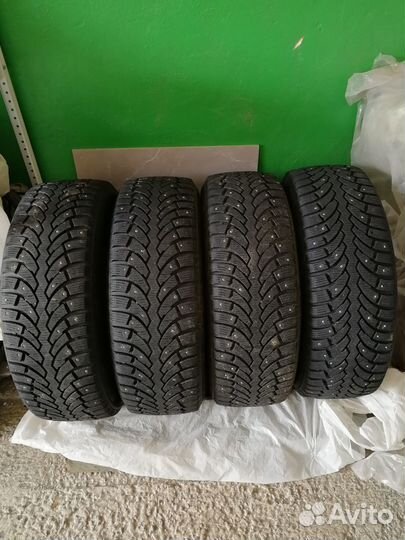 Pirelli Formula Ice 215/60 R17