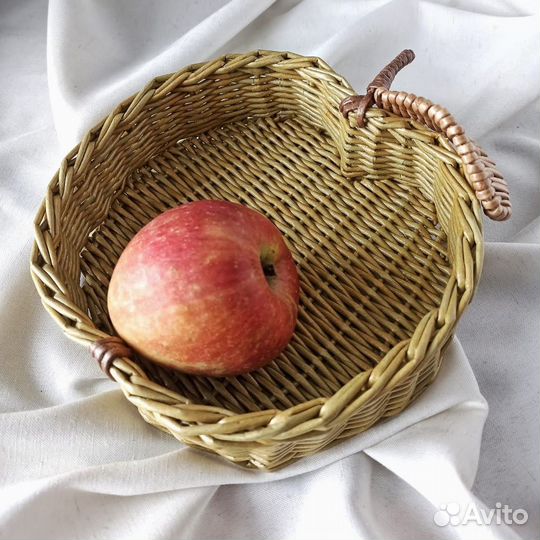 Корзинка сухарница, фруктовница плетеная