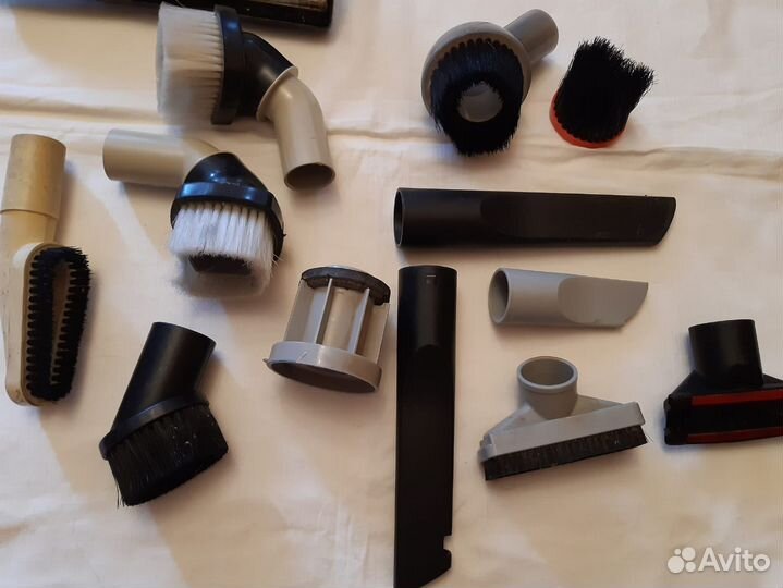 Щётка и насадки для Пылесоса