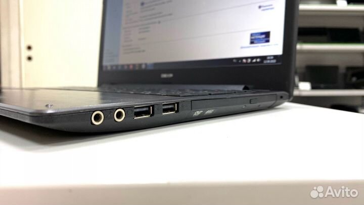 Ноутбук Dexp для работы и учебы 4 ядра/HDD 500Gb