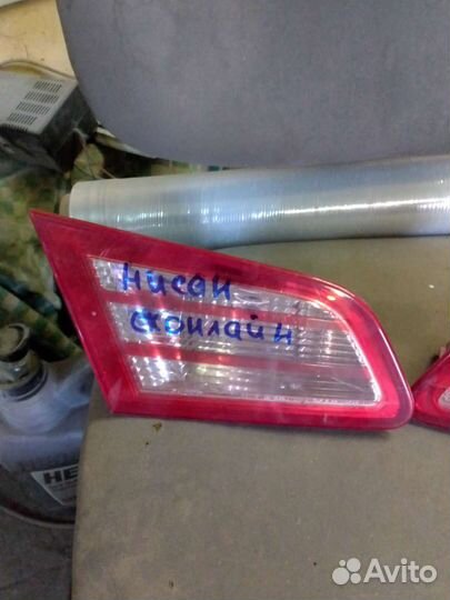 Фонарь в крышку багажника Ниссан Скайлайн