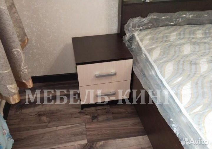 Тумба прикроватная новая в наличии