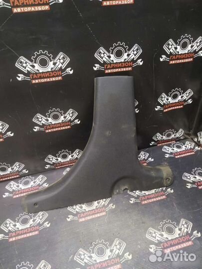 Накладка нижняя центральной стойки ваз 2190 Гранта