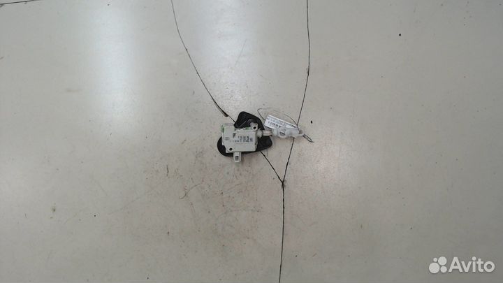 Электропривод крышки багажника Audi A4 (B6), 2002