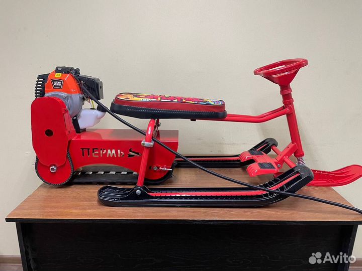 Мотоснегокат в сборе