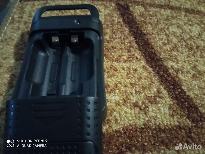 Зарядное устройство на солнечных батареях