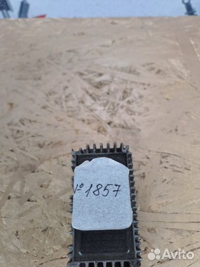 Реле свечей накала Opel Zafita A 2.0TDI 2001