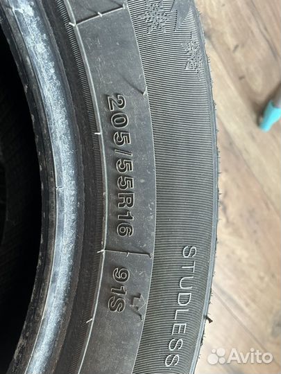 Royal Black Royal Ice 205/55 R16