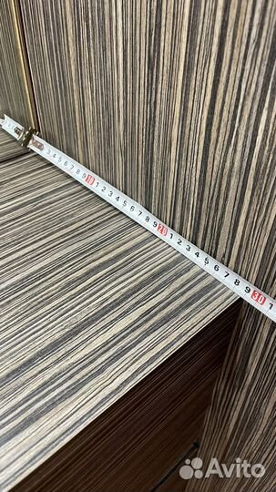 Прихожая со шкафом и зеркалом бу