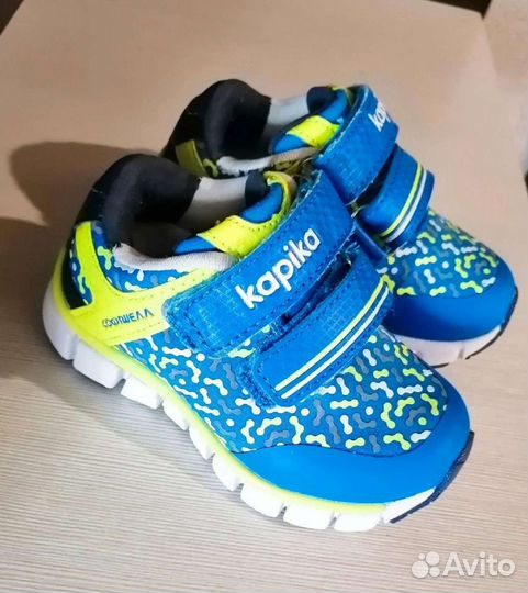 Кроссовки детские