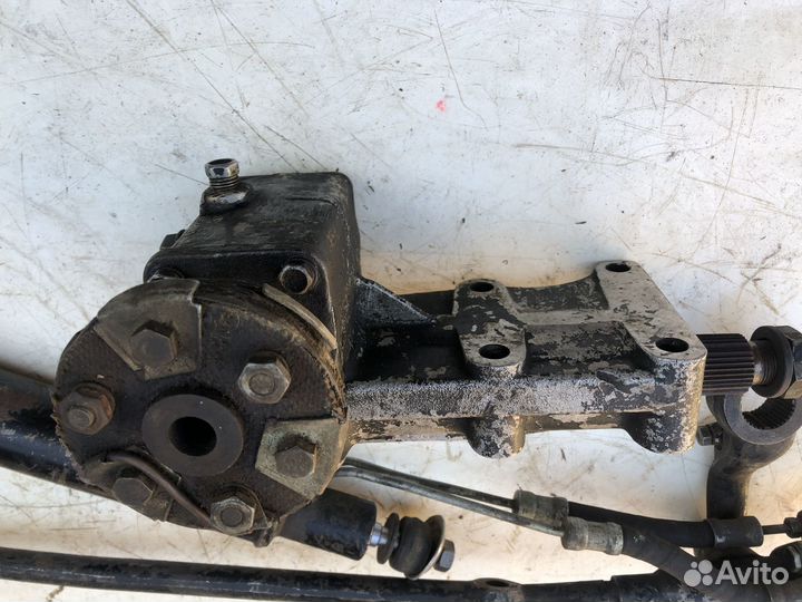 Рулевой редуктор с трапецией Газ 13, газ 2424