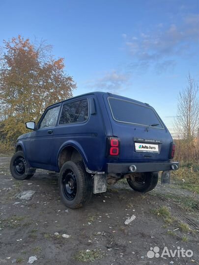 LADA 4x4 (Нива) 1.7 МТ, 2002, 110 000 км