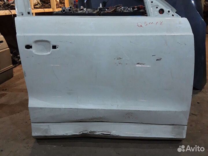 Дверь передняя правая Audi Q3
