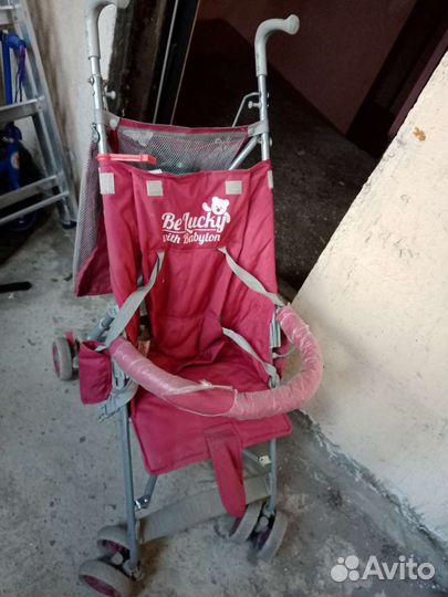 Прогулочная коляска
