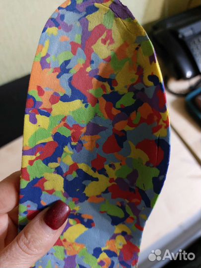 Ортопедические стельки детские. длина 23 см