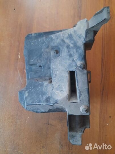 Корпус блока предохранителей renault megane 2