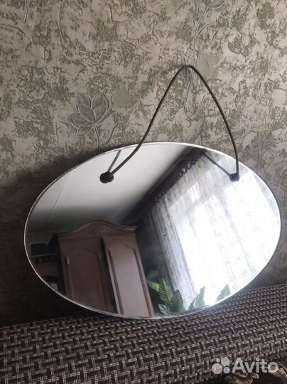 Зеркало старинное