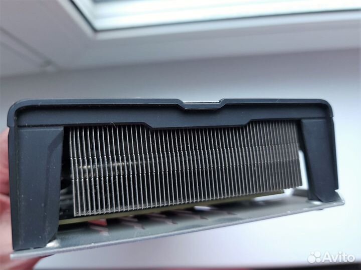 Видеокарта Sapphire Radeon RX 570 4 гб