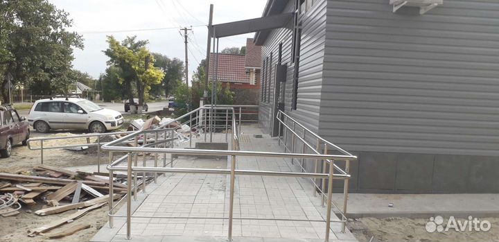 Перила для лестниц