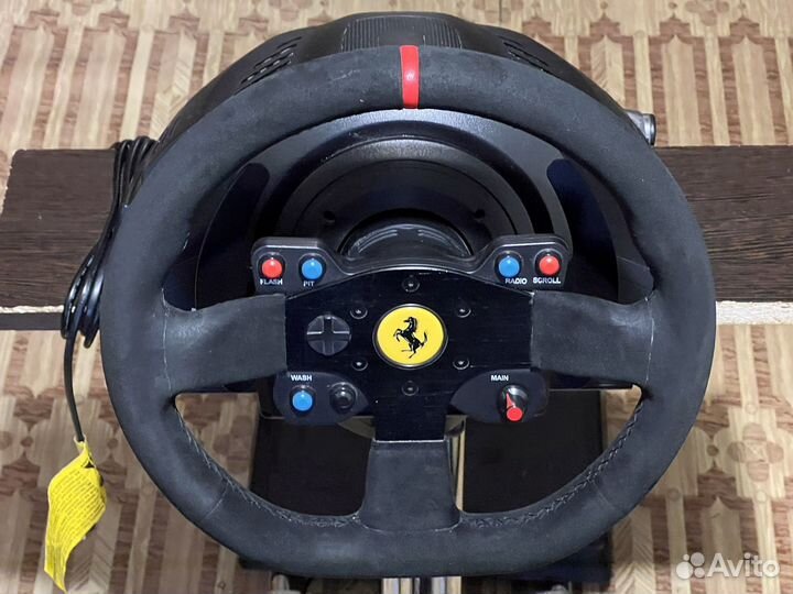 Руль ThrustMaster T300 Ferrari Integral Racing