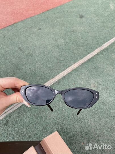 Солнцезащитные очки