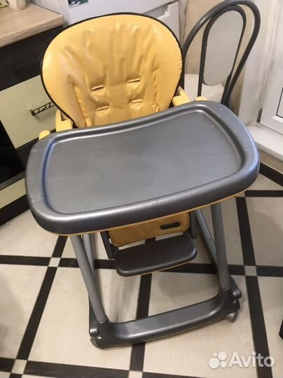 Детский столик для кормления