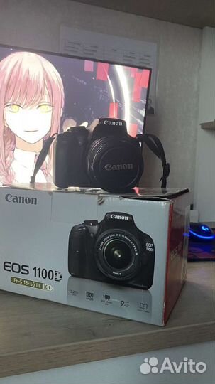 Зеркальный фотоаппарат Canon eos 1100D